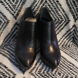 Franco Sarto Sheila platform side zip black ankle boots